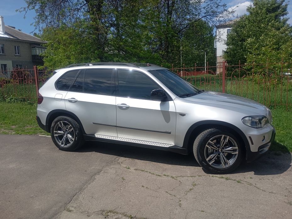 Продам авто БМВ х5
