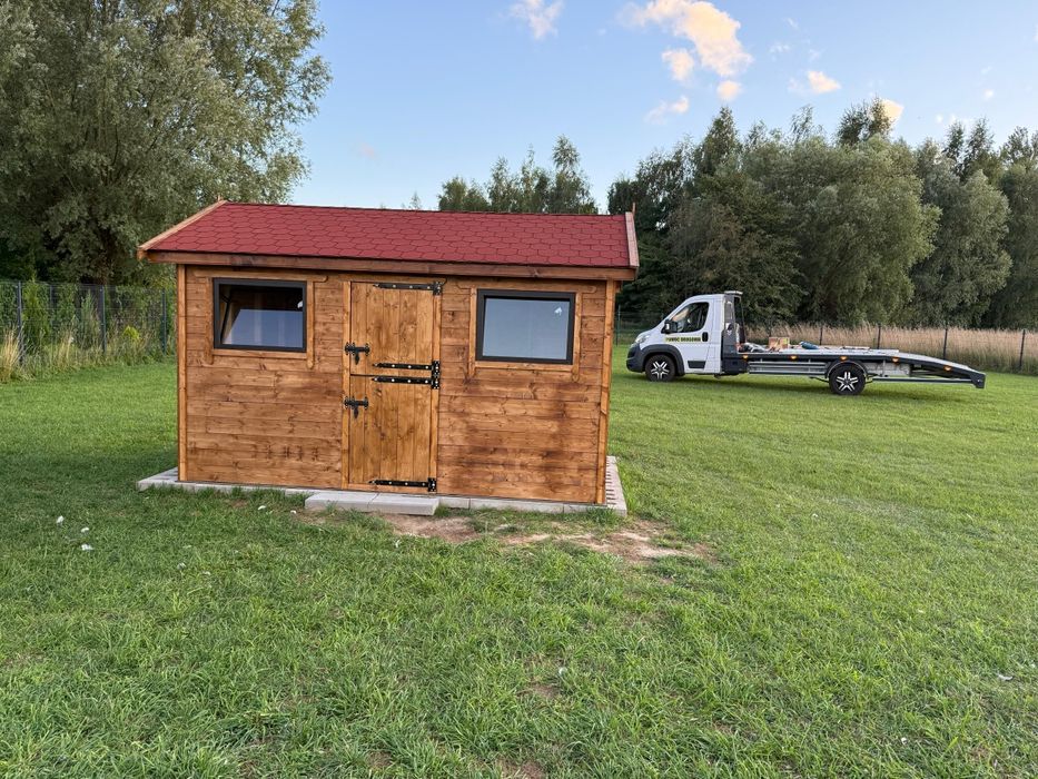Stajnia 3.5 x 2 koziarnia, alpaki, kuce