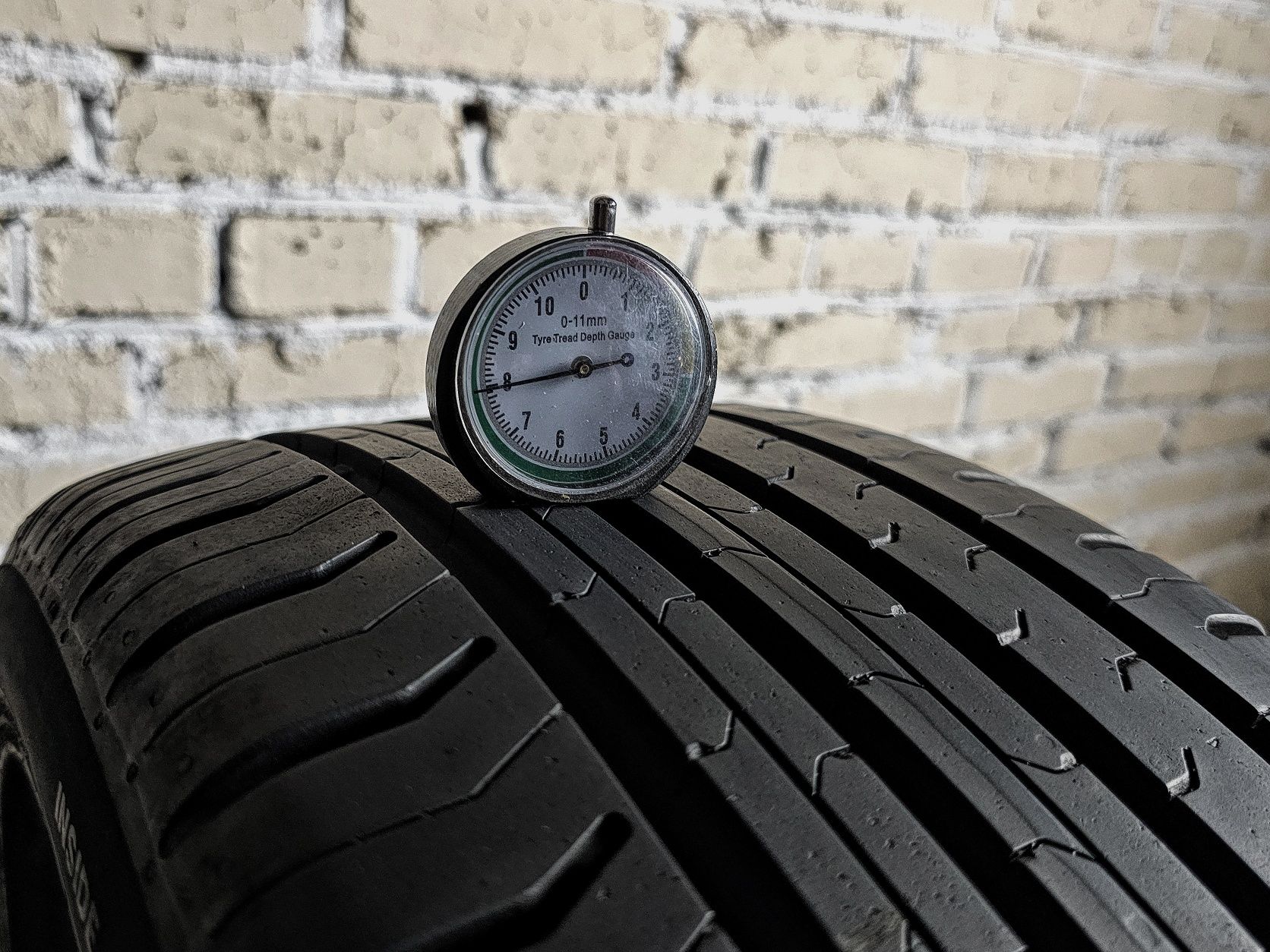 Шини 215/45r17 Continental | 8mm | 2023 | Стан нових | Ідеальні | 4шт