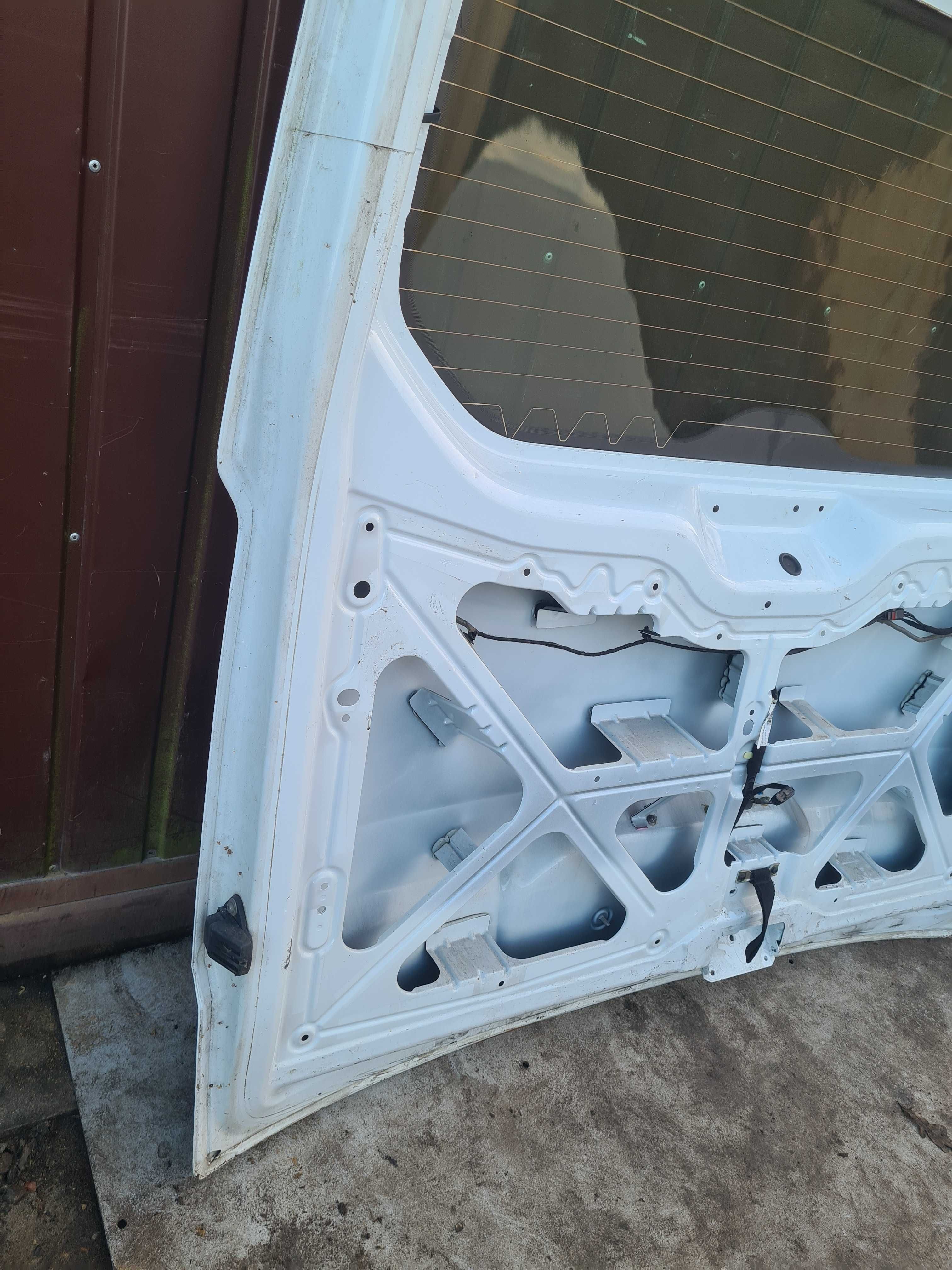 Ford Transit Custom klapa bagażnika tył klapa tylna Custom