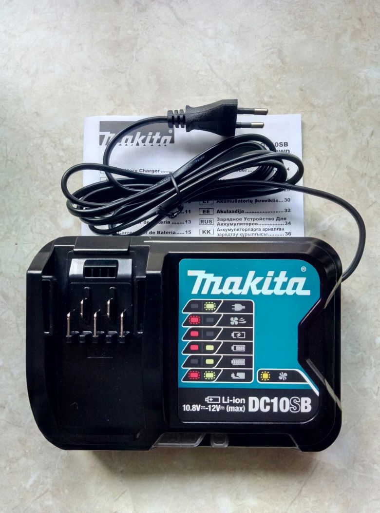 Швидкісний зарядний пристрій Makita DC10SB