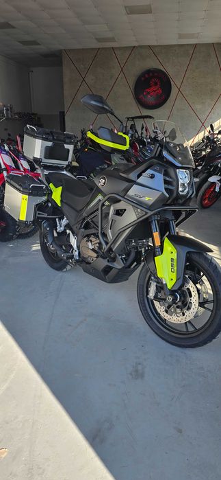 Motocykl Adventure QJ MOTOR,SVT 650, SVT650X RABAT i Transport GRATIS