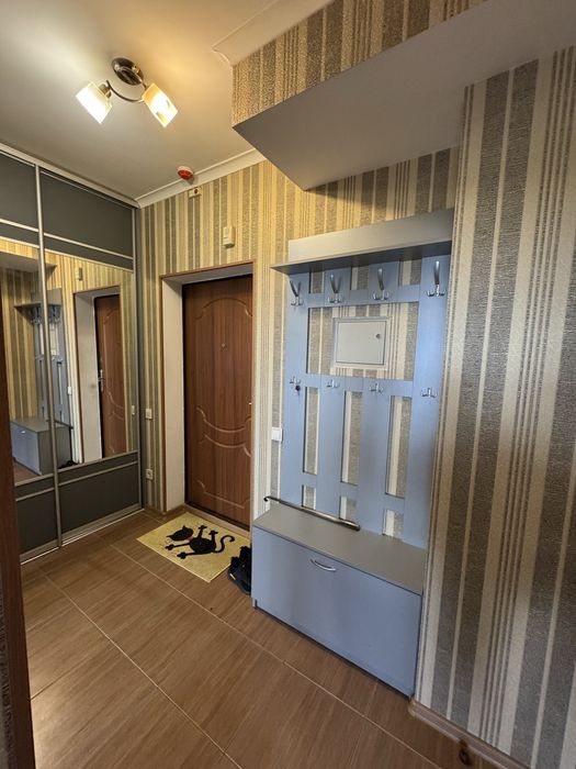 Продаж 1 кімн , Михайла  Донця 2А , Відрадний , Соломʼянка