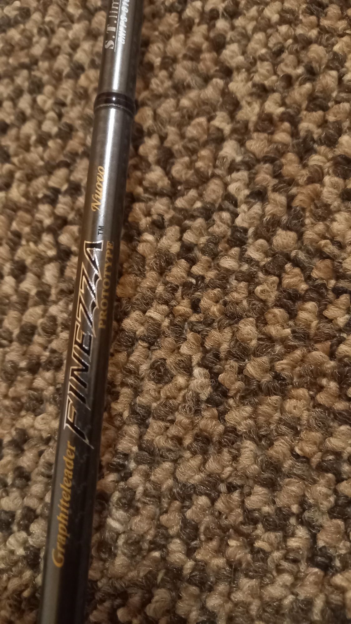 Спиннинг Graphiteleader 15 Finezza Nuovo Prototype S.T. Limited
