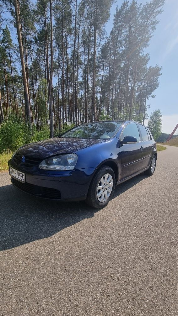 Volkswagen Golf V 1.4 MPI