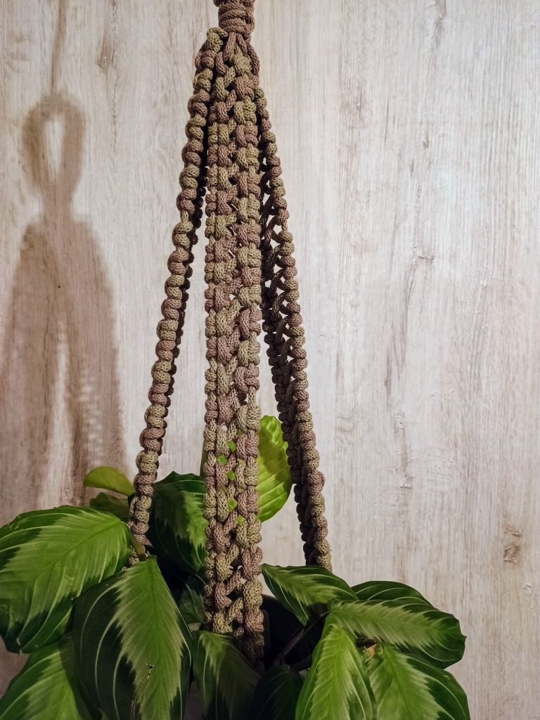 Makrama - wiszący kwietnik, dł. 80 cm