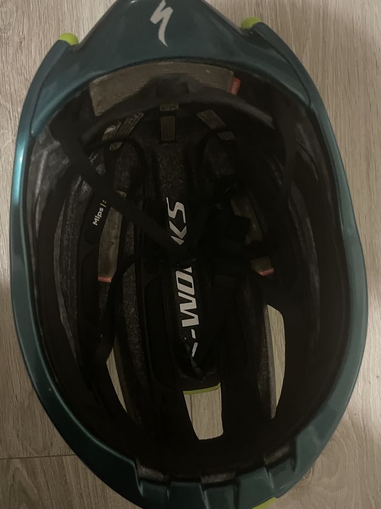 S-Works evade 3 bora Mips limitowana kolorystyka