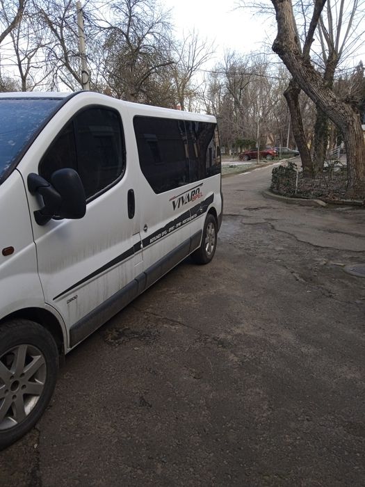 Опель Віваро продам