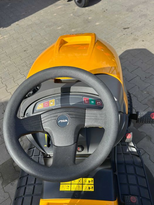 Traktorek Kosiarka do Trawy Stiga 798 W Mocny Traktor Ogrodowy 18KM