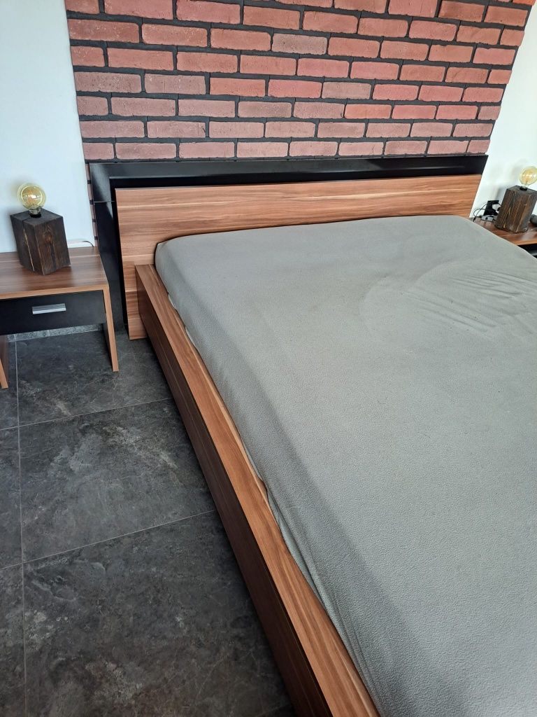 Łóżko do sypialni