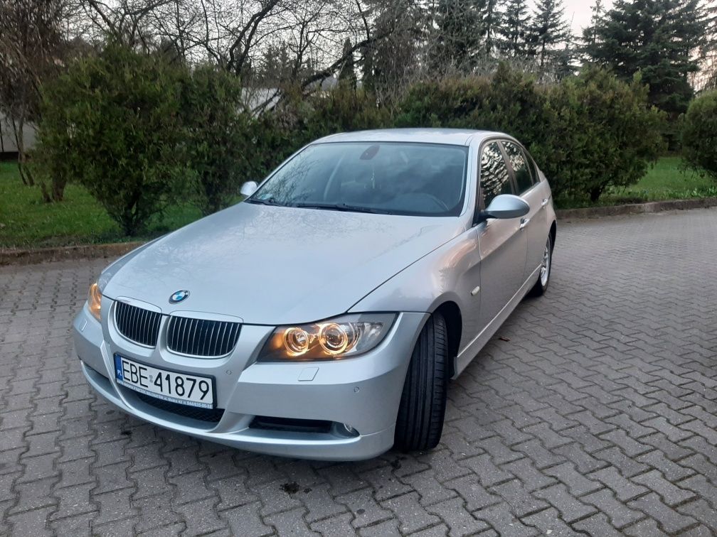 Bmw e90 2.0 2007r. LPG Mały przebieg