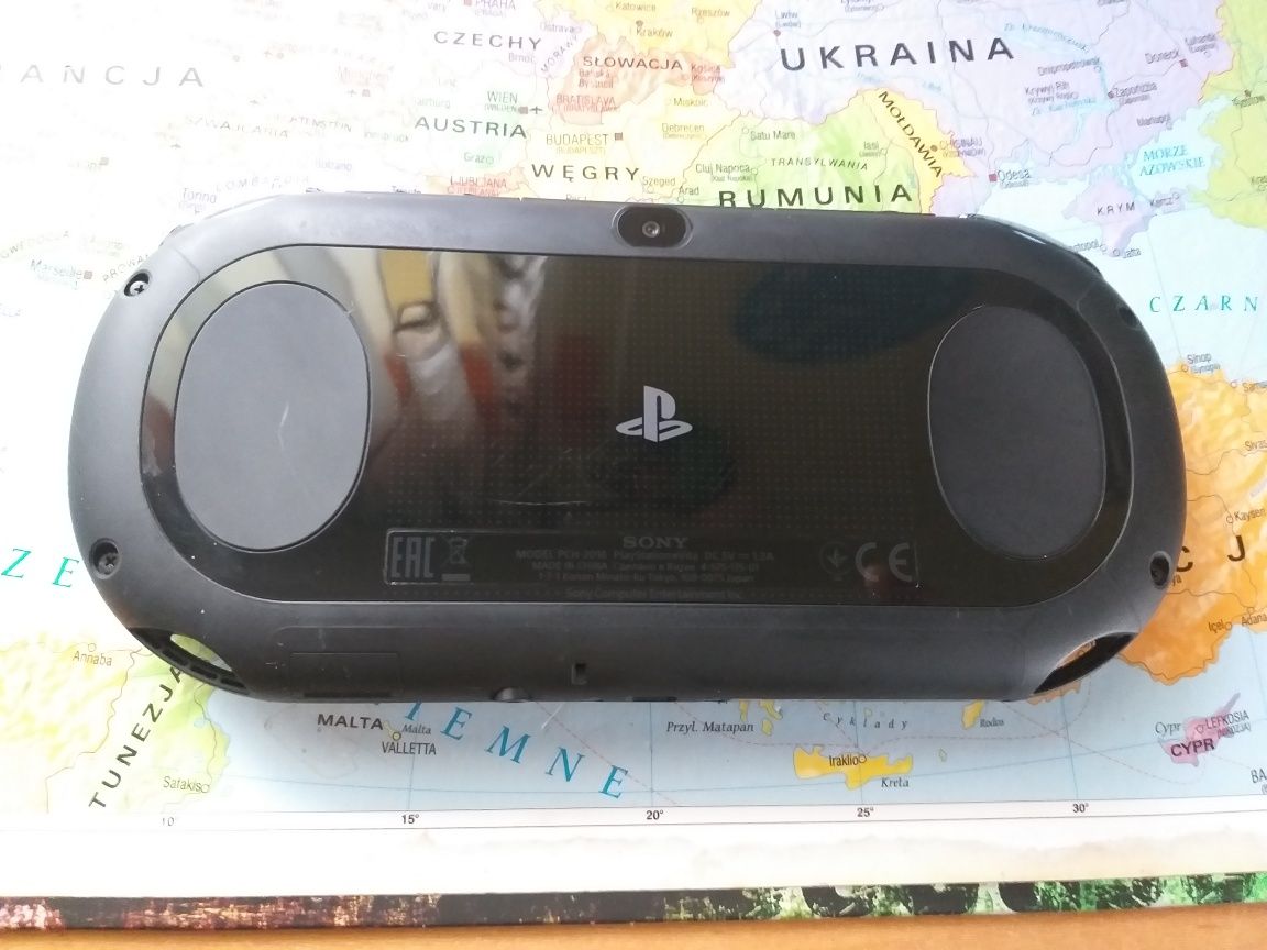 Konsola Sony ps Vita PCH-2016 Slim