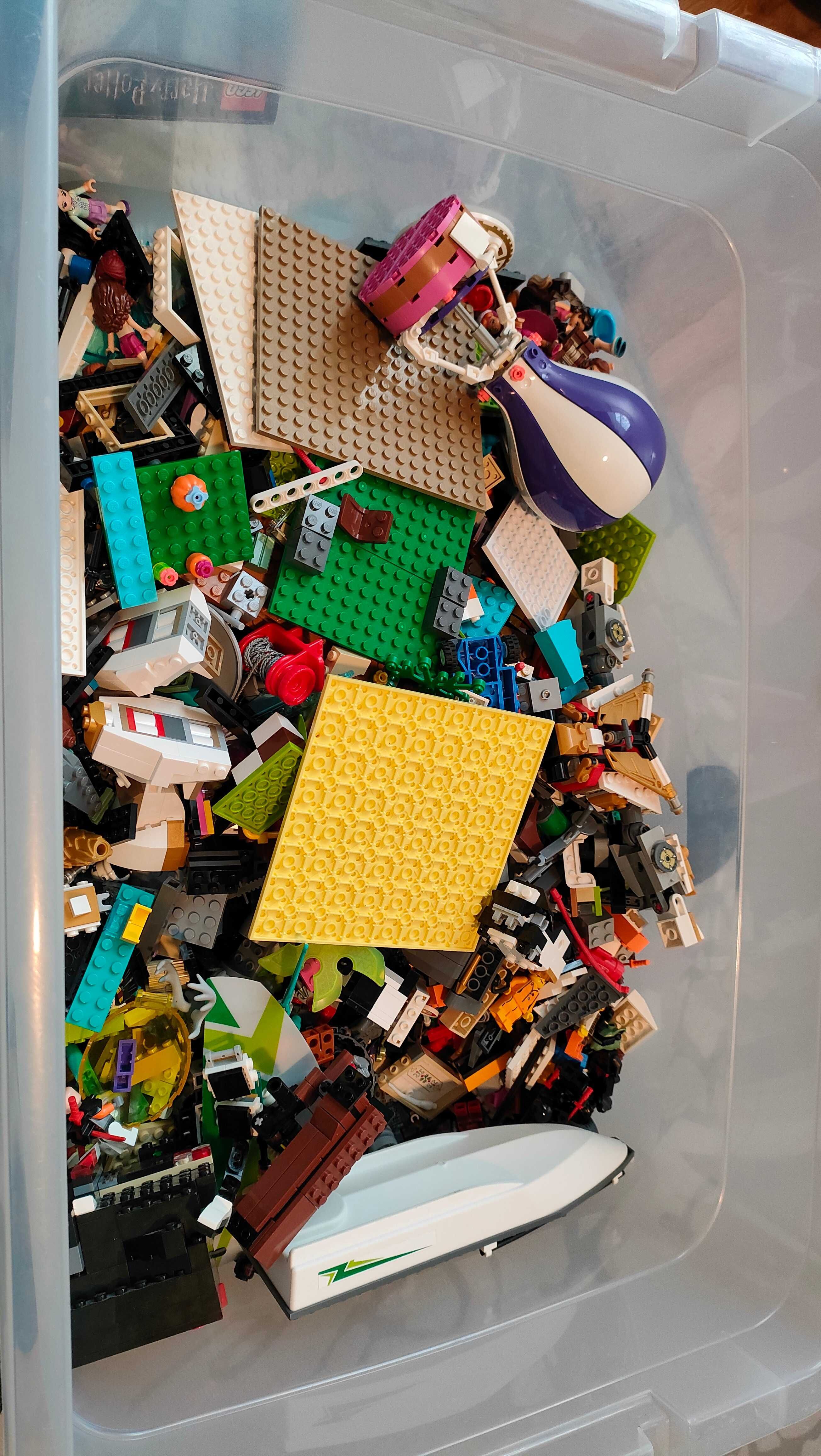 LEGO - 11 kg, 85 postaci + 44 zwierzęta + mix zestawów
