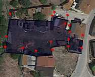 Vendo terreno com duas casas
