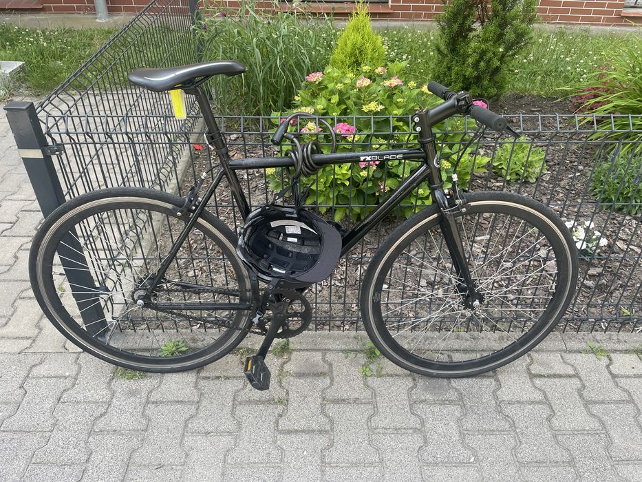 Rower gravel miejski, kolażowka cienkie opony