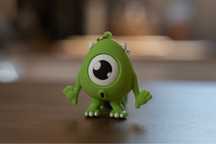 Brelok Mike Wazowski | Monsters University | Uroczy potworek Pixar