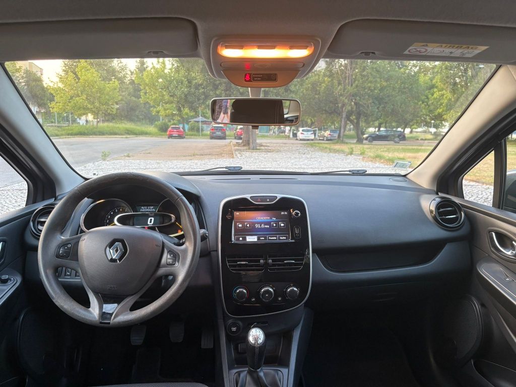 Renault Clio 0.9 TCE fiável+histórico completo de revisões na marca!!