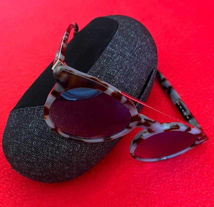 Óculo de sol Lacoste L821S