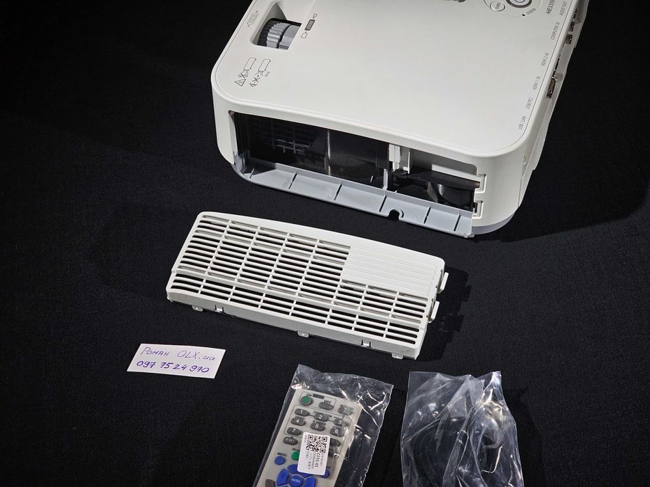 Проектор NEC ME331W, 1280х800 WXGA 3300люм ANSI, 3LCD,