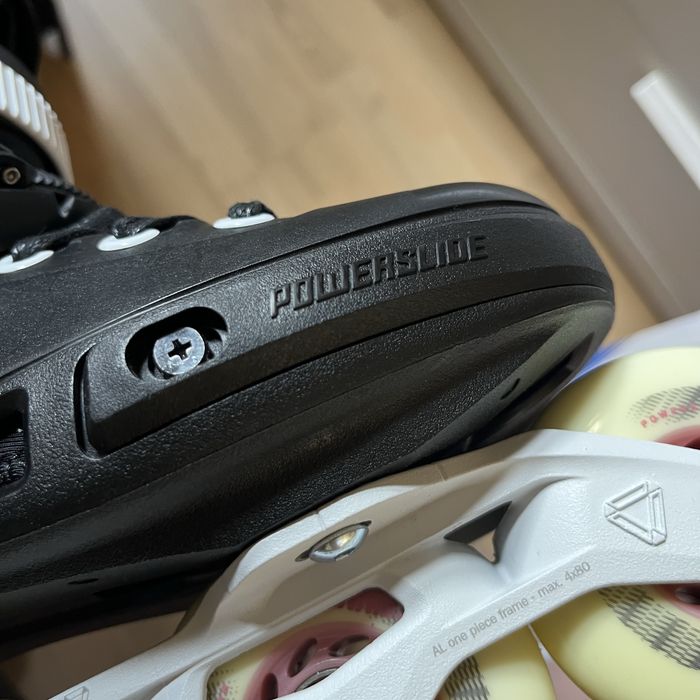 Rolki Powerslide Next Rose 80