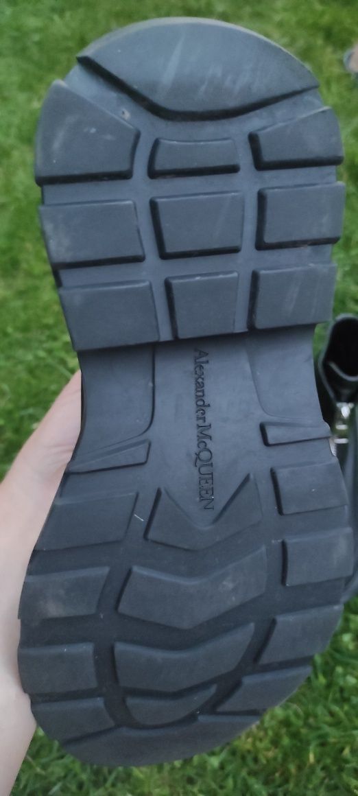 Жіночі ботиночки Alexander McQueen