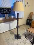 Nowoczesna Drewniana Lampka