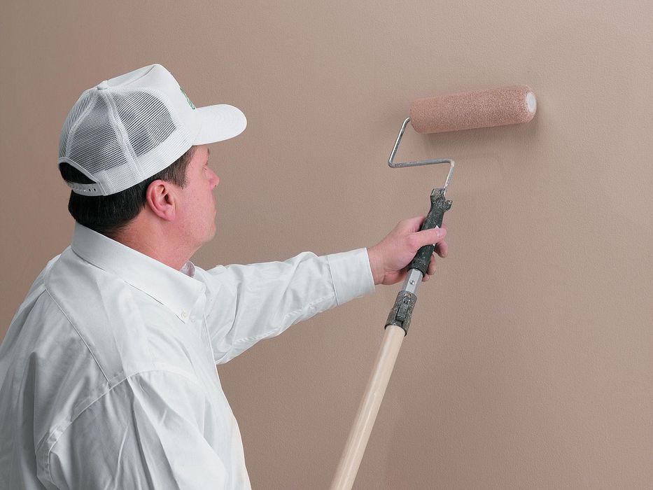 Будівельник, майстер по ремонту. Професійсний Маляр.