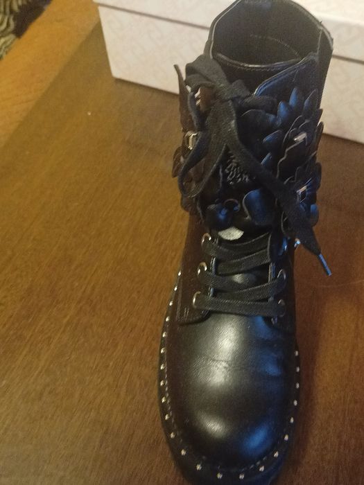 Botki Liu jo z kwiatami