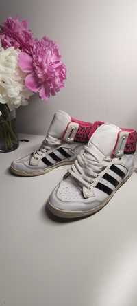 Sportowe buty damskie Adidas