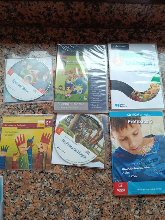 Livros e CD do 5 ano e sexto