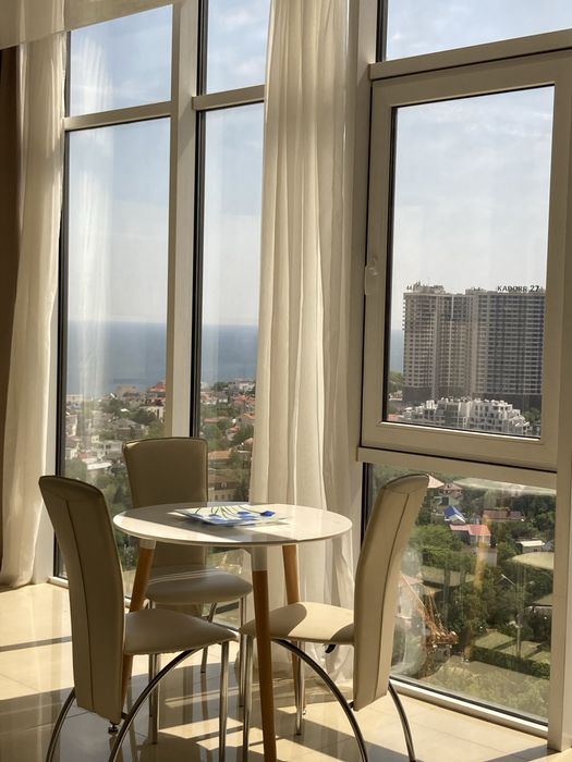 Сдам на пол года. Аркадия, ЖК Гагарин плаза. Вид на море