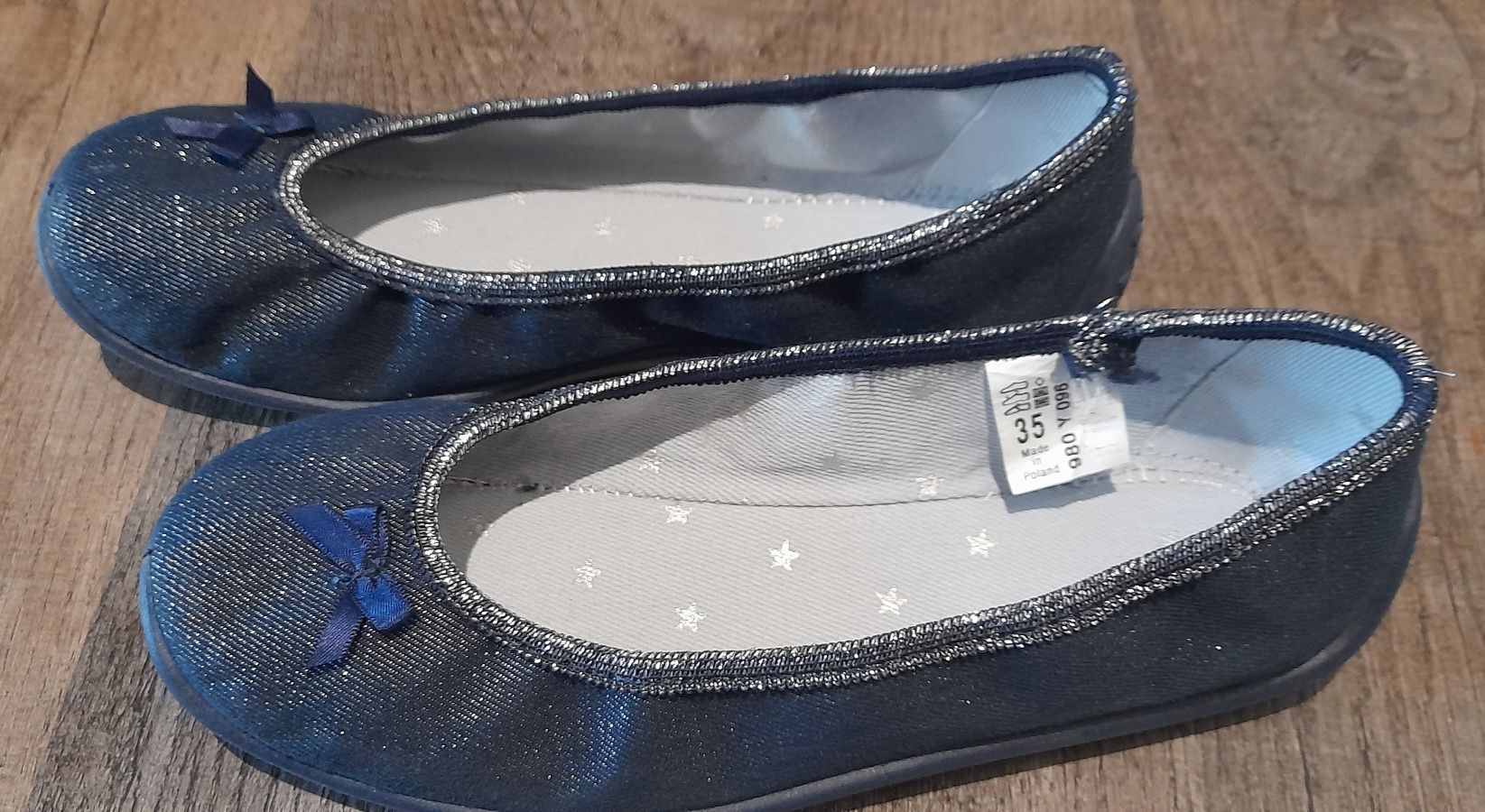 Buty rozmiar 35 .