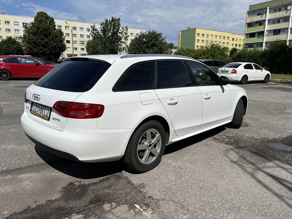 Audi A4 B8-2.0 TDI-KOMBI.