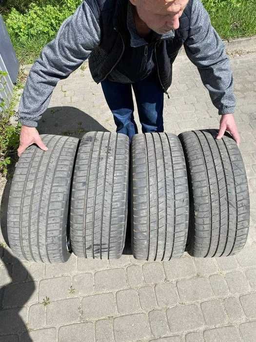 Оригінальні диски Audi r19 5x112 8W0601025BE літня резина у подарунок