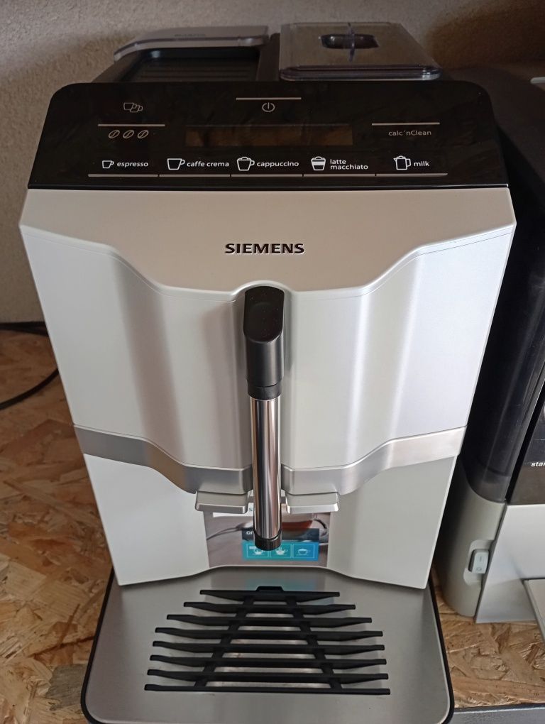 КофеМашина Siemens EQ .3 s 300 Из Германии