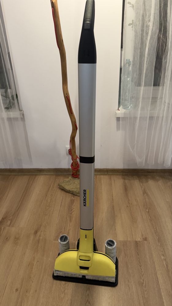 Mop elektryczny Karcher, bezprzewodowy.