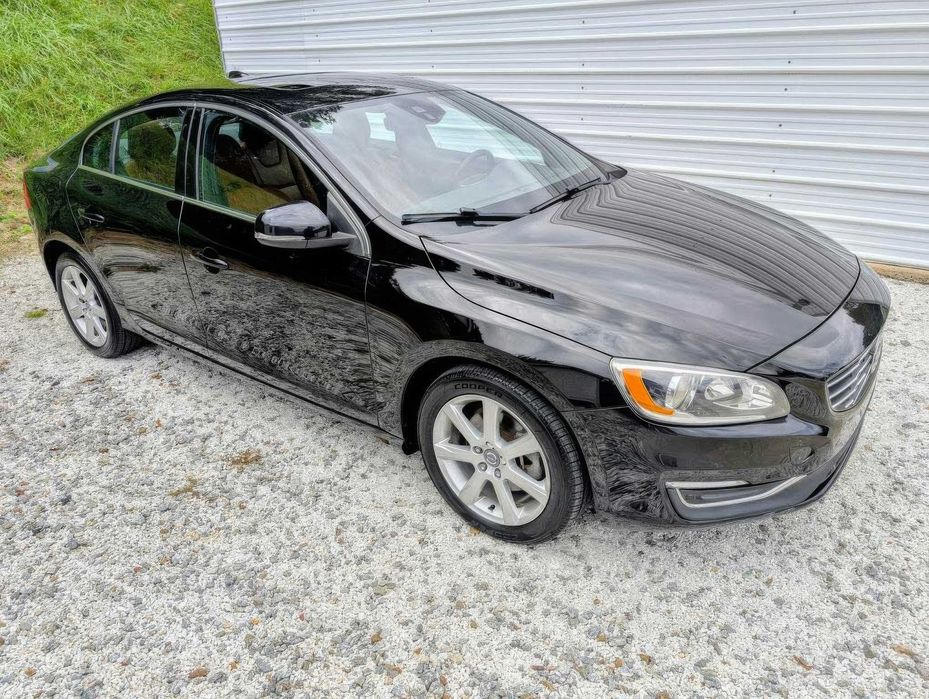 Volvo S60 T5 Premier Drive-E      2016