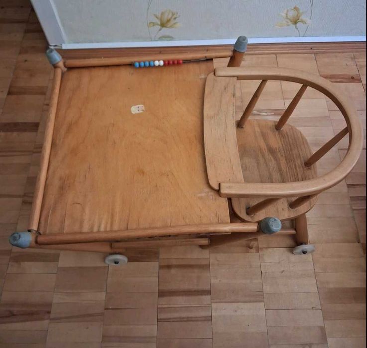 дитячий дерев'яний стільчик трансформер