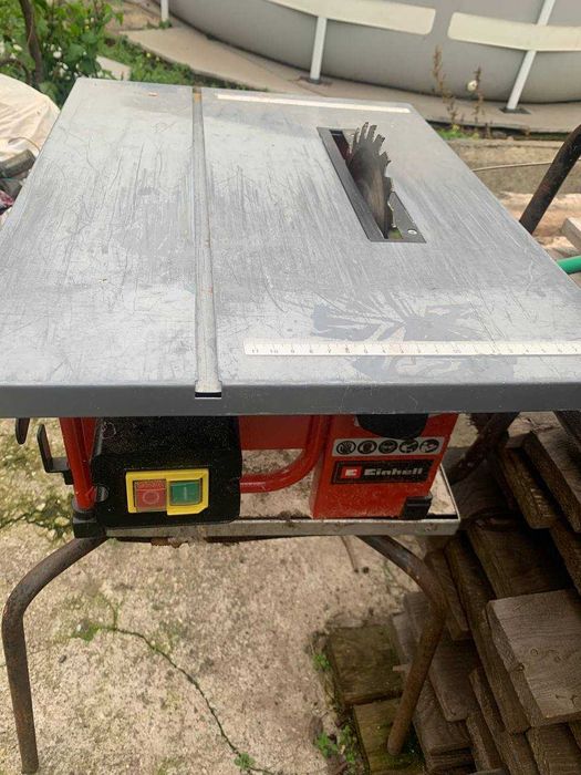 Пила циркулярна Einhell TC-TS 200