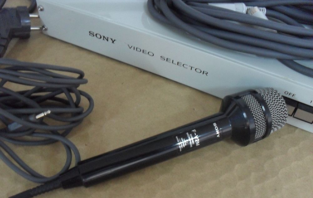 Camera Filmar Sony AVC 3250CE (artigo Vintage)