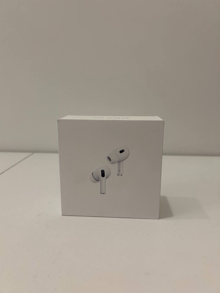 Apple AirPods Pro 2 gen z etui MagSafe Type-C