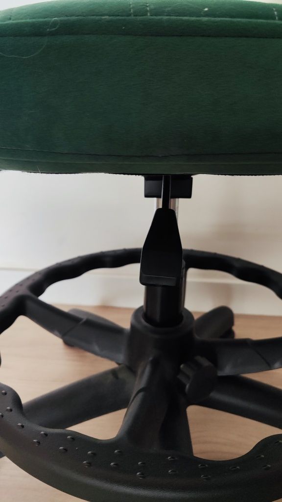 Krzesło fotel obrotowy ergonomiczny do biurka Entelo 4