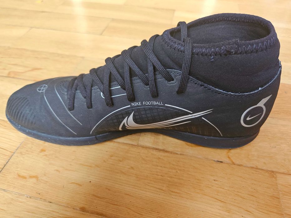 Halówki Nike Mercurial rozmiar 40 stan idealny