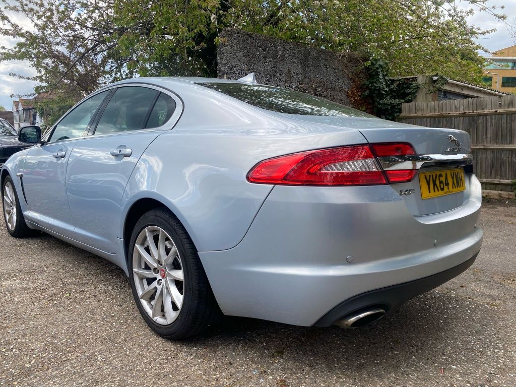 Jaguar XF 3.0 V6