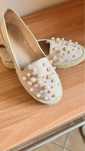 Espadryle, buty wiosenne, tenisówki z perełkami