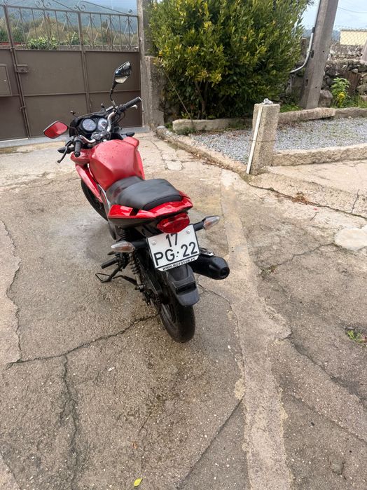 Honda CBF 125 – Ano 2014 – Excelente estado!