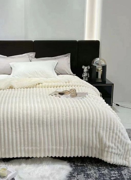 Теплий хутряний плед королівський шарпей євро з овчинкою