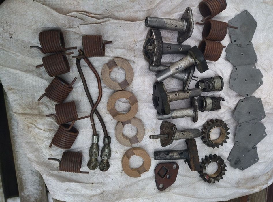 Мембранна бензонасоса уд15, уд 25,муфта магнето запчастіи двигателя уд