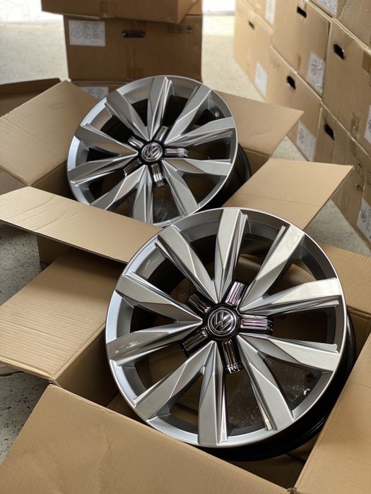 Диски Нові R18/5/120 Volkswagen Transporter T5 T6 Amarok