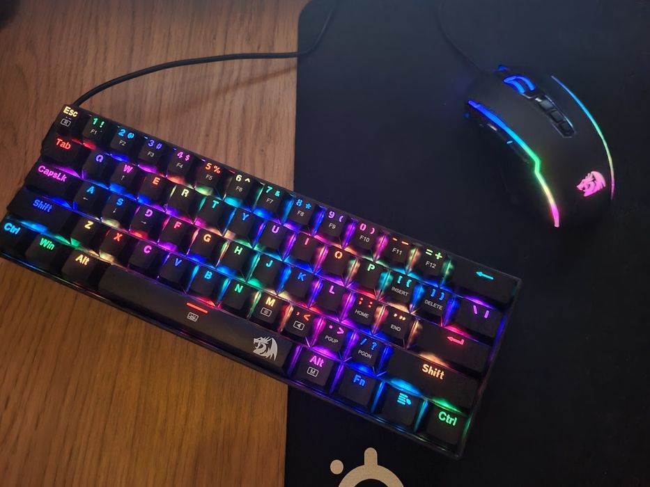 Komputer Ryzen 9 3900X, RX6700XT, 32GB RAM - klawiatura, mysz, monitor